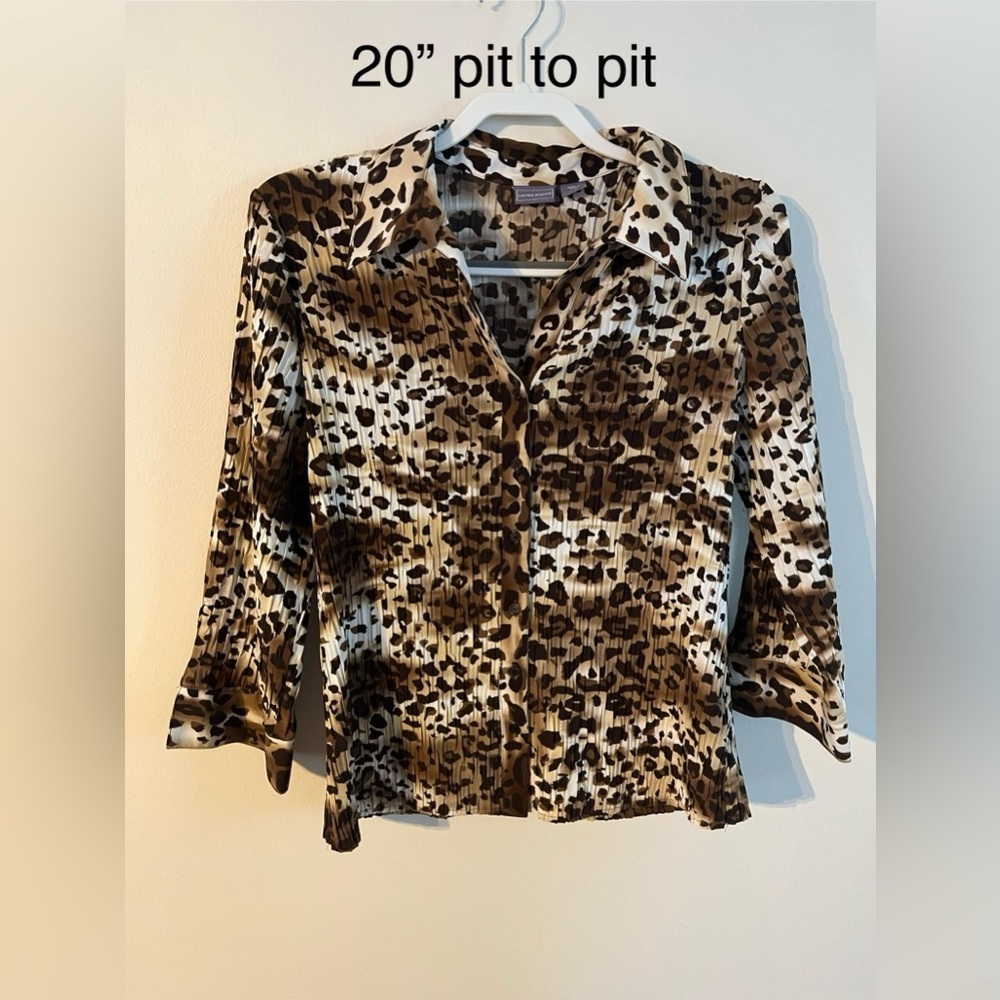 Laura Scott size XL leopard button up blouse
